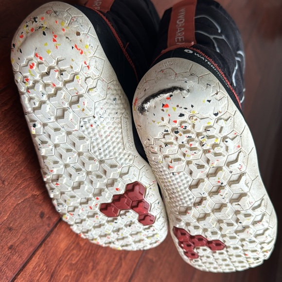 Vivo Barefoot boys waterproof boots size 33 - Picture 6 of 6